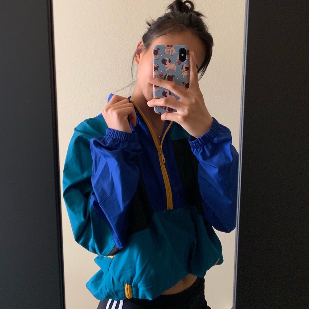 Oversized windbreaker